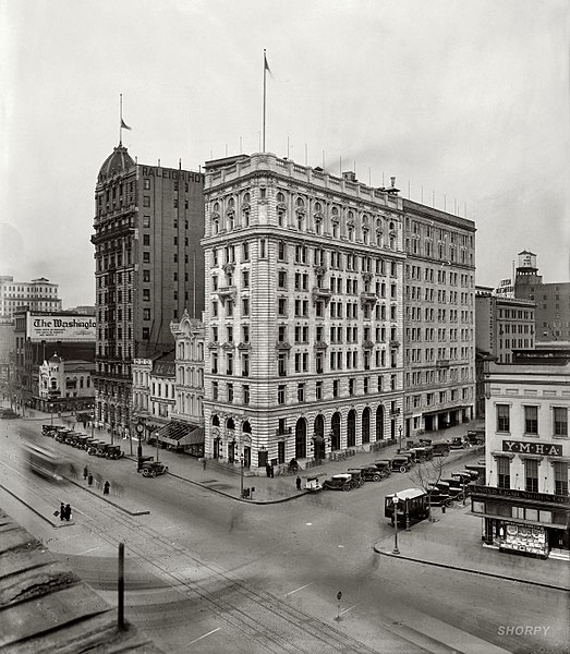 File:11th & Pennsylvania Avenue, NW - Washington, D.C..jpg